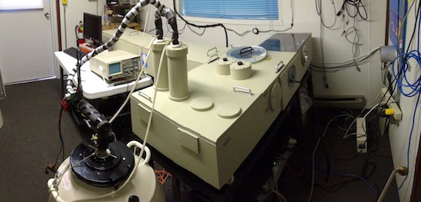 MLO Bruker 125HR FTIR